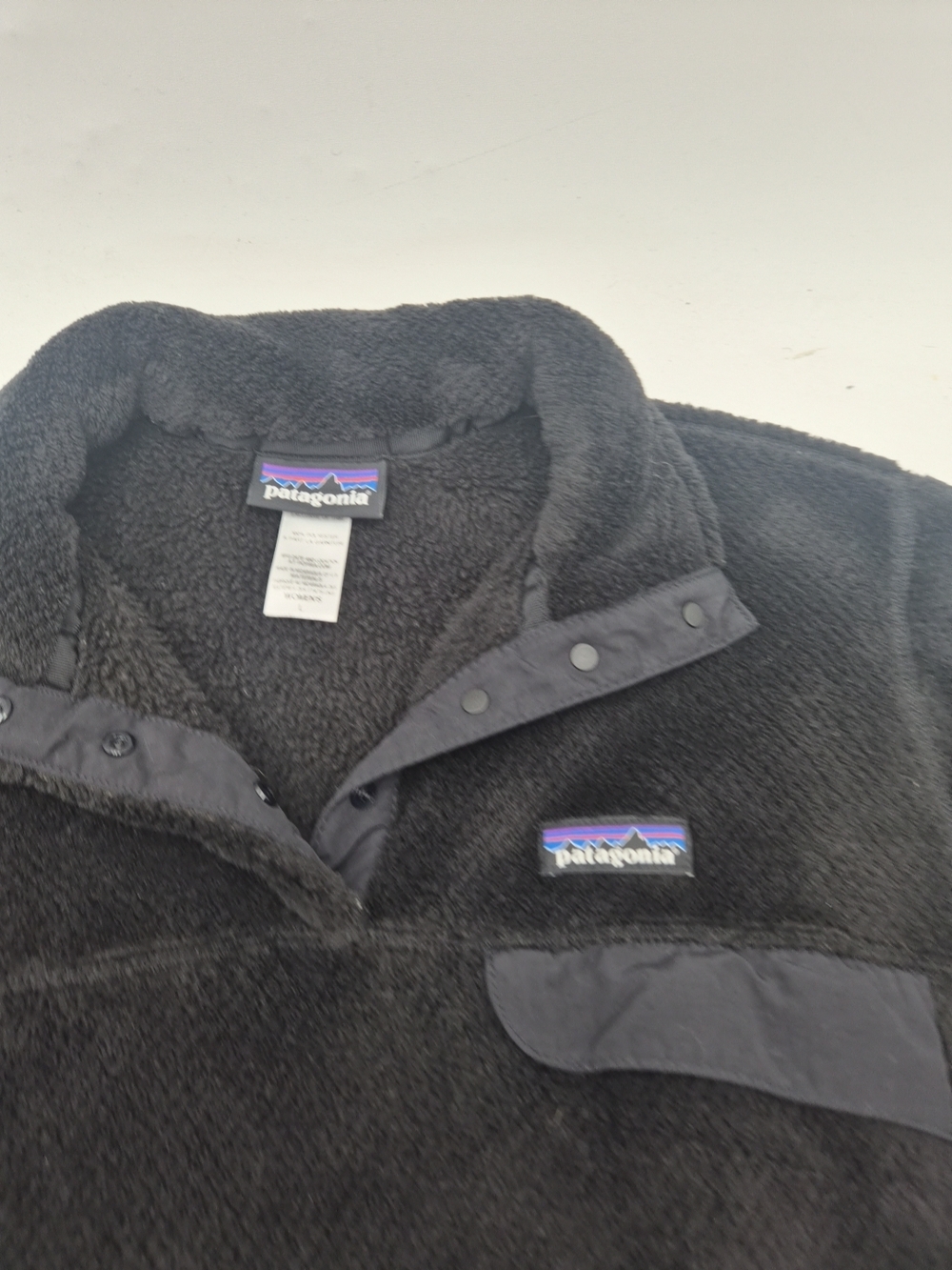 Patagonia Black Quarter-Zip Fleece Pullover - Picture 2 of 8